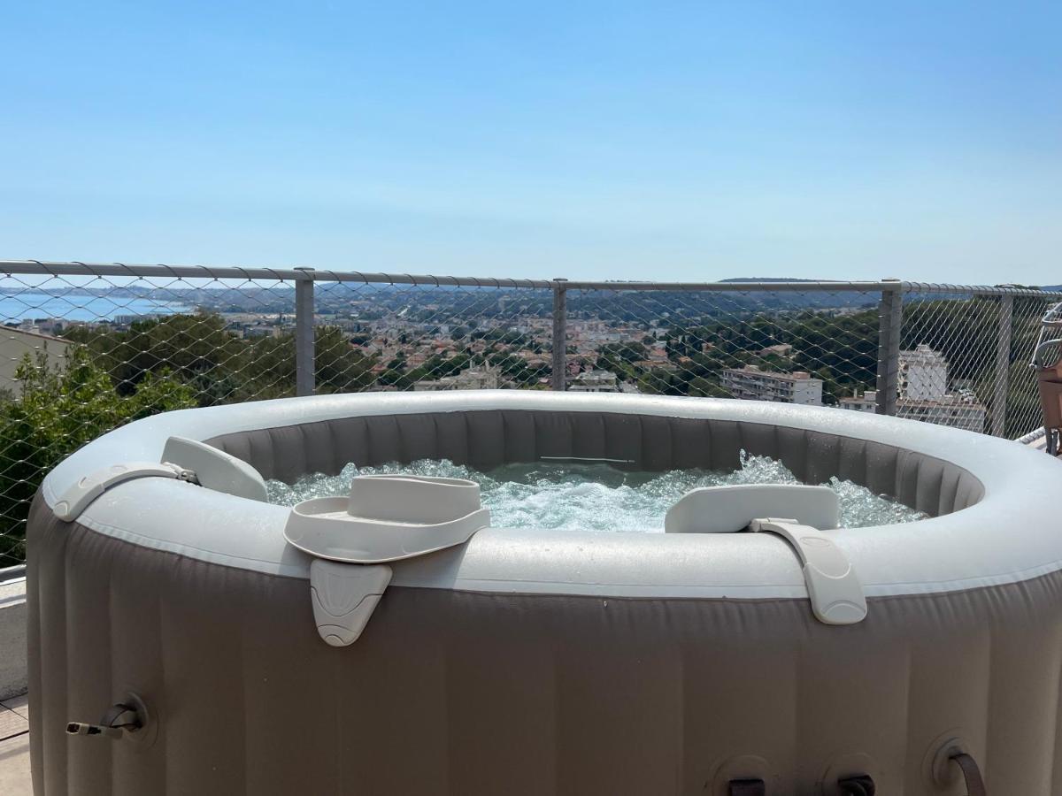 Twenty Rent Hotel กาญเนอ-ซูร์-แมร์ ภายนอก รูปภาพ